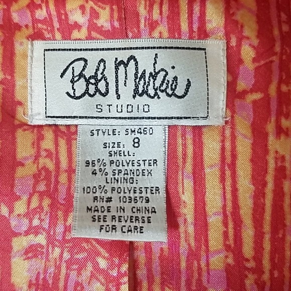 Red jacket - Picture 8 of 8